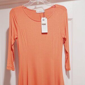 New Tom's Ware Slim Fit and Flare Round Neckline Sz L